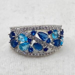 Blue & White Rhinestone Ring in Silvertone